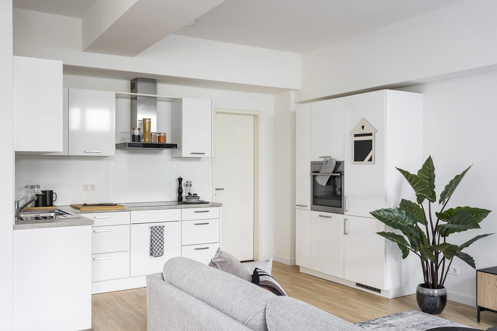Heller Wohn- und Essbereich in den Green Lofts