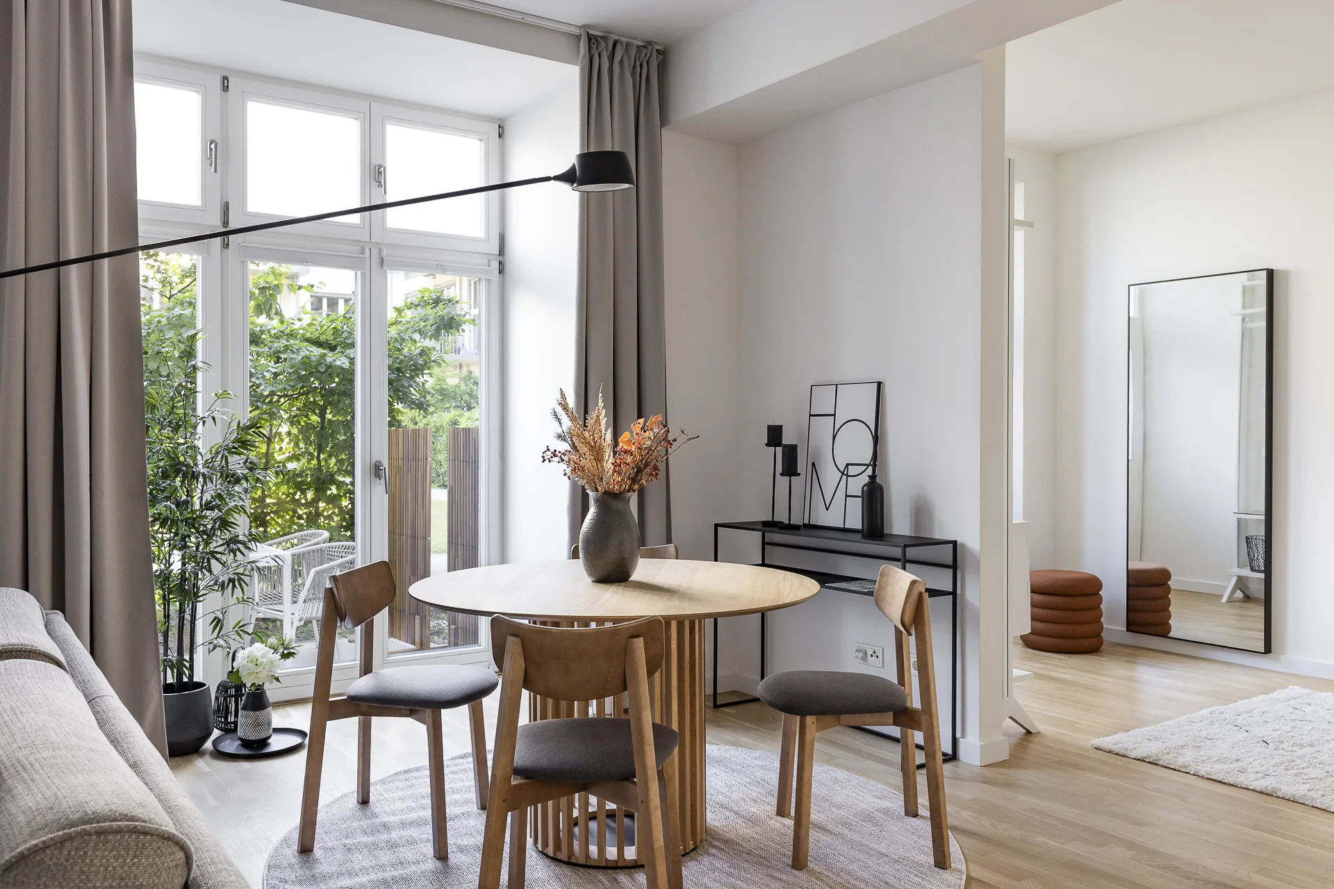 Heller Wohnbereich einer Green Lofts Wohnung